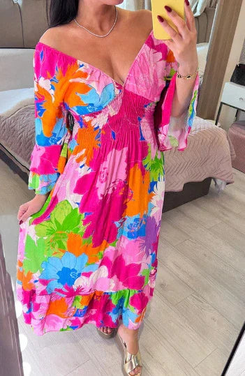 2024 Hot Sale🔥💃V-neck Floral Seaside Vacation Loose Dress-3
