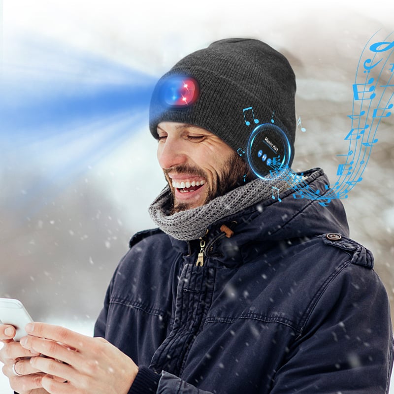 💥This Week's Special Sale🎁— Gift Bluetooth Beanie with LED Headlight and Removable Speakers❄️