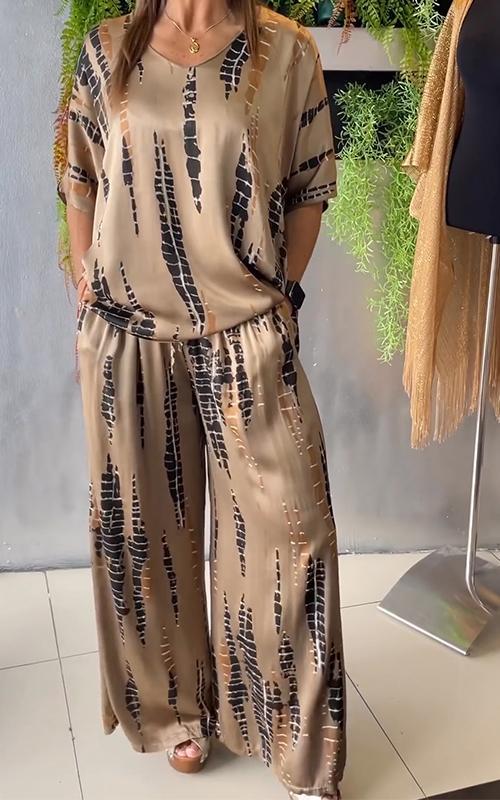 🔥 Buy 2 get free shipping🔥  Satin two-piece set with neckline at the tip ✨-7