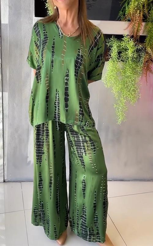 🔥 Buy 2 get free shipping🔥  Satin two-piece set with neckline at the tip ✨-6