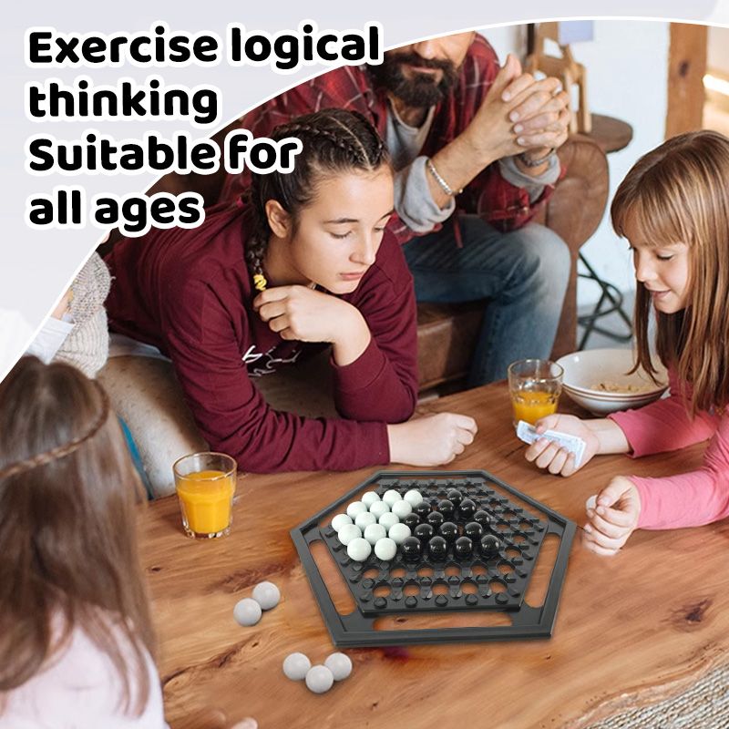 🔥Last Day Promotion 75% OFF🎁Black and White Intellectual Chess Board Game Set-5