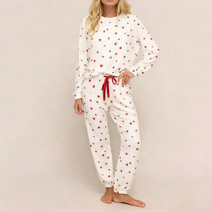 🎉 Neujahrsgeschenk – 50% RABATT!🧸 Damen-Pyjama-Set mit Herzprint: Weich, entspannt & perfekt für entspannte Abende